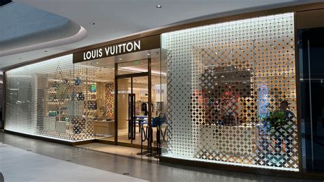 louis vuitton china|Louis Vuitton Shanghai Plaza 66 Store in Shanghai, China.